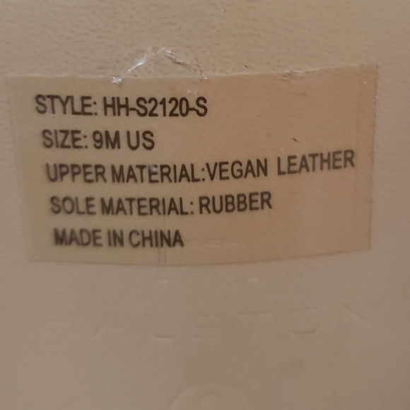 Halston Coral Strappy Block Heel Sandals Sz 9 Vegan Leather Croc - Picture 7 of 10